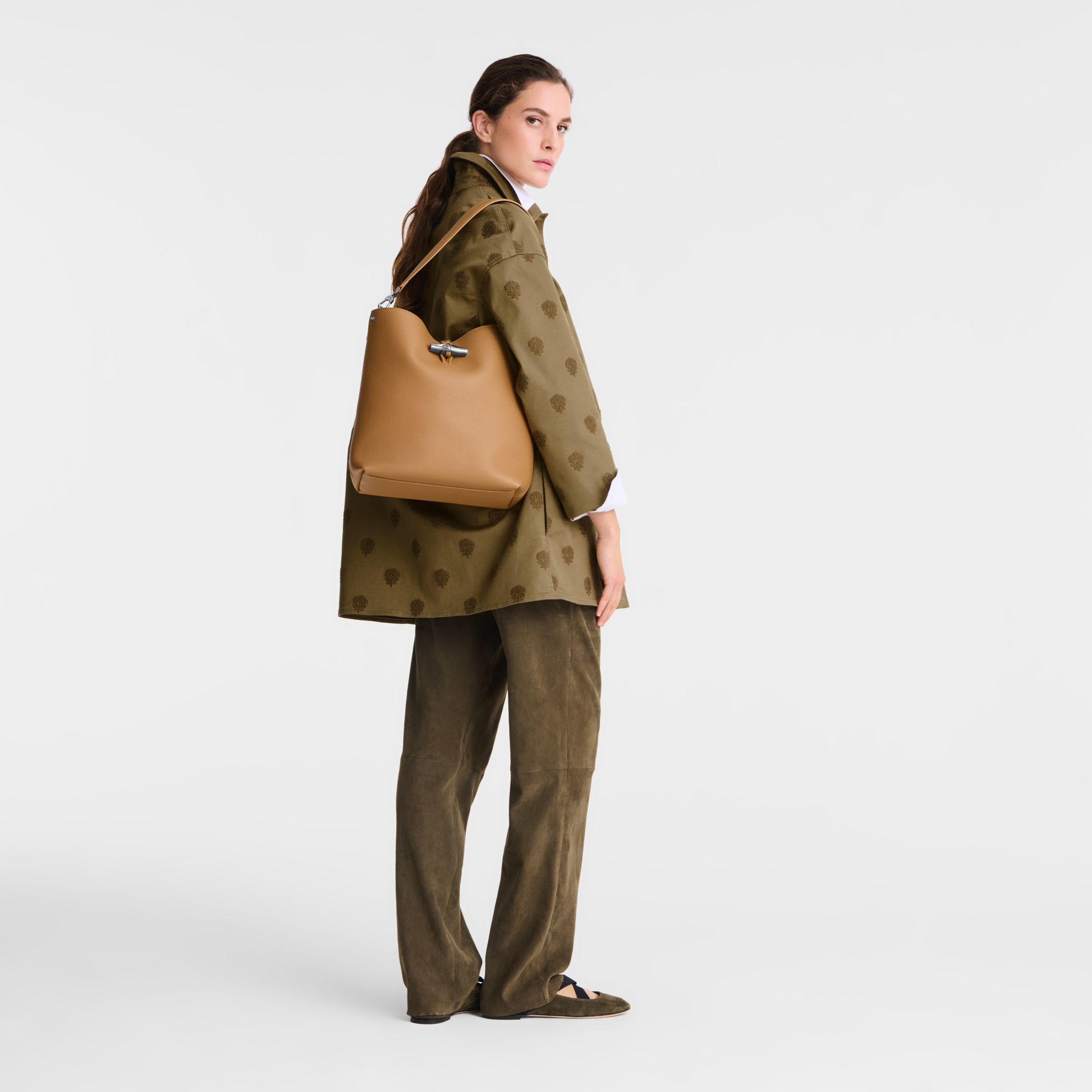 Le Roseau M Shoulder bag